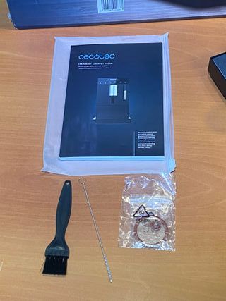 Superautomática Cecotec Cremmaet Compact Steam