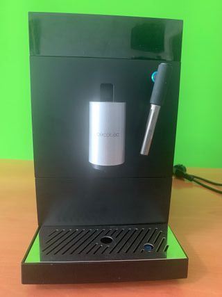 Superautomática Cecotec Cremmaet Compact Steam