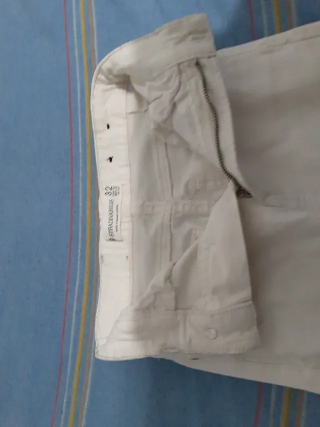 Pantalón Blanco Stradivarius Talla 32