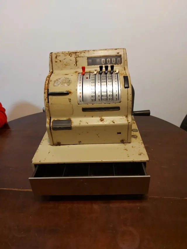 Caja Registradora Antigua, para restaurar
