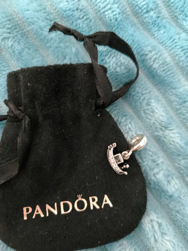 Charm Pandora exculivo venecia Plata