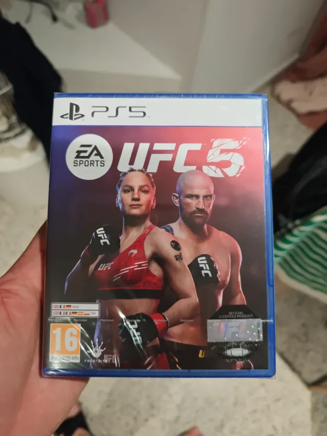 UFC 5 PS5 precintado