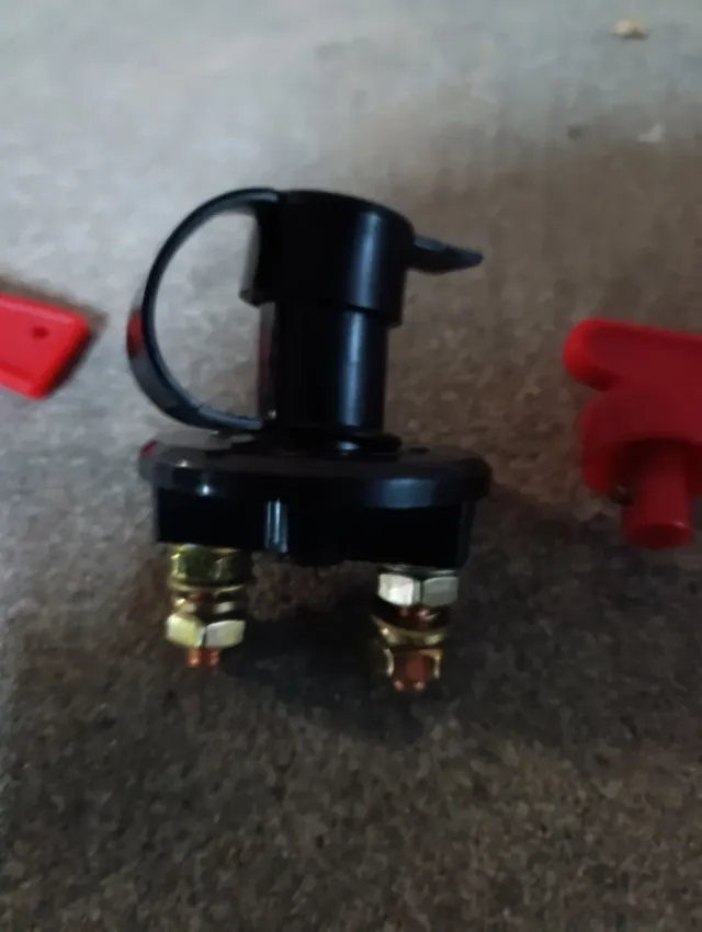 Desconectador de Batería Negro