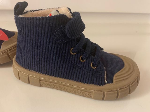 Botas niño Garvalín talla 26 RESPETUOSAS