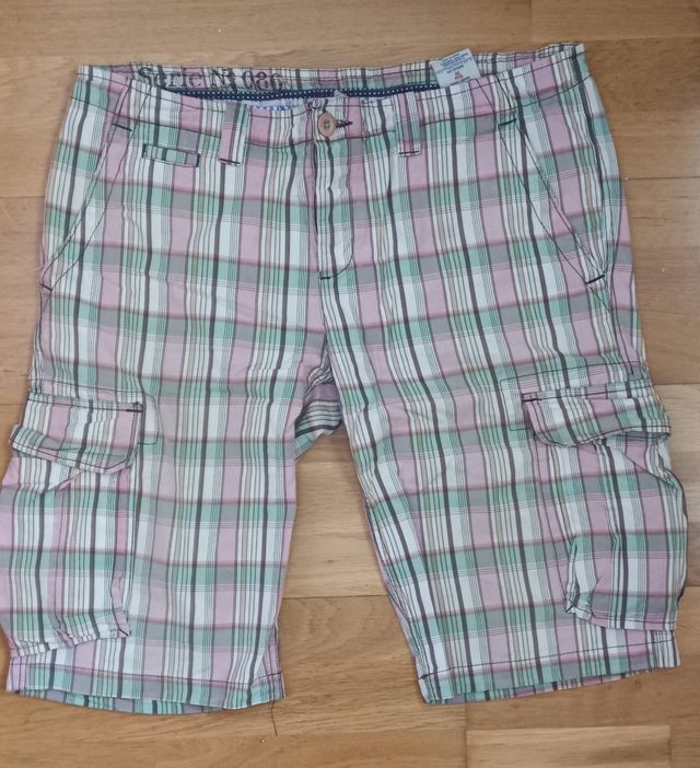 Bermudas moda juvenil