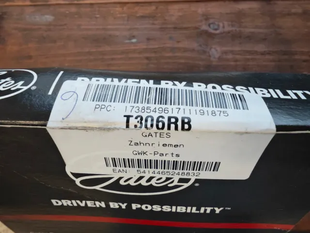 Correa de distribución reforzada 1.8 20vt