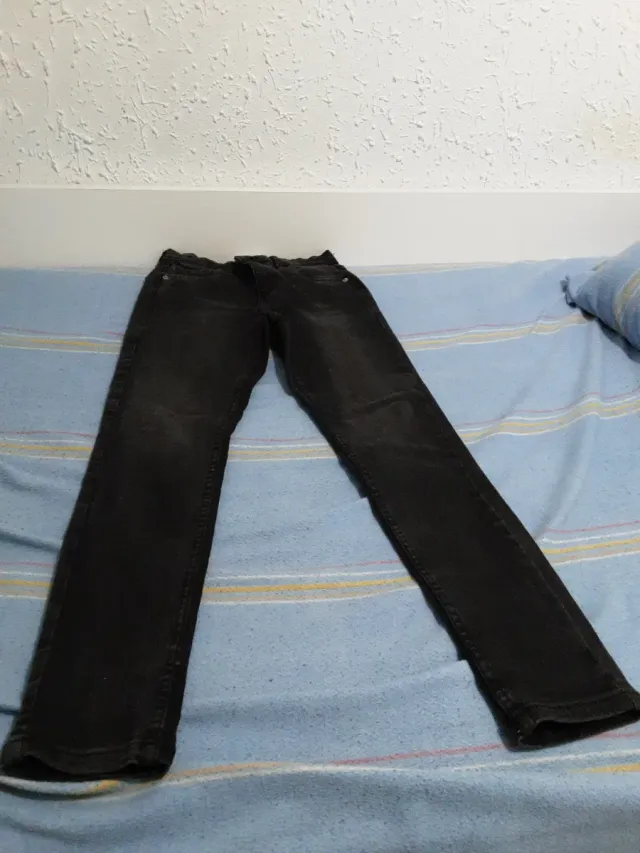 Pantalón negro Zara Talla 11-12 (152)