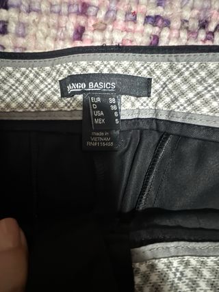 Pantalón negro Mango Talla 38