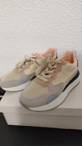 Zapatillas Mujer Beige y Rosa Sin Estrenar