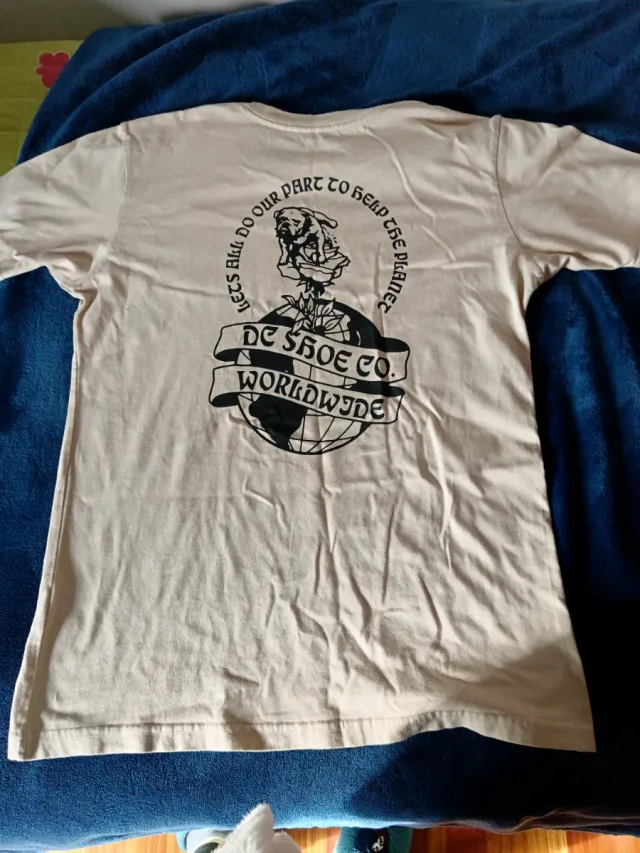 Camiseta DC Shoes beige