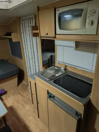 Se vende caravana Sun Roller en perfecto estado