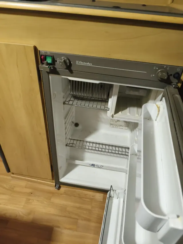 Se vende caravana Sun Roller en perfecto estado