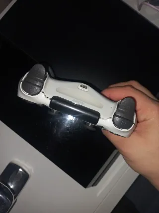 Consola Sony PS4 Negra