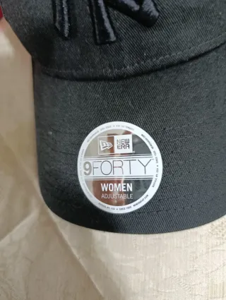 Cappello New Era 9FORTY Donna Nero