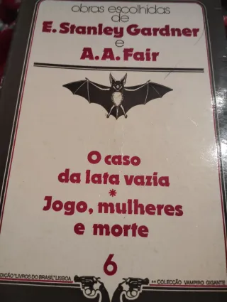 Livro de Mistérios Usado