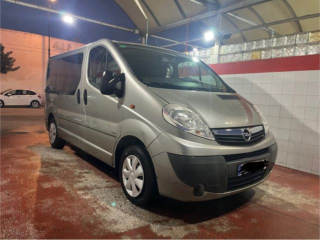 Opel Vivaro 2010