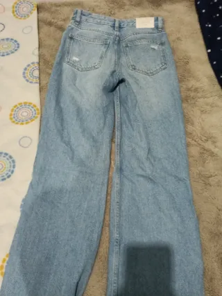 Bershka Jeans Rotos Anchos