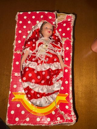 Muñeca de porcelana española auténtica