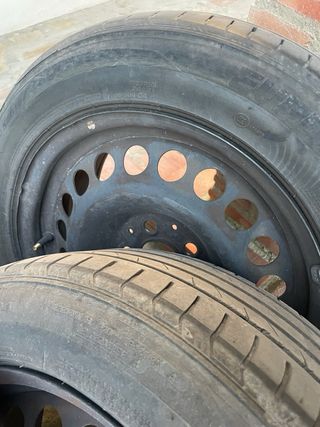 Llantas 16” Mercedes (4 unidades)