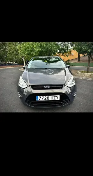 Ford S-MAX 2014