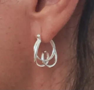 Pendientes Aro Plata Diseño Entrelazado