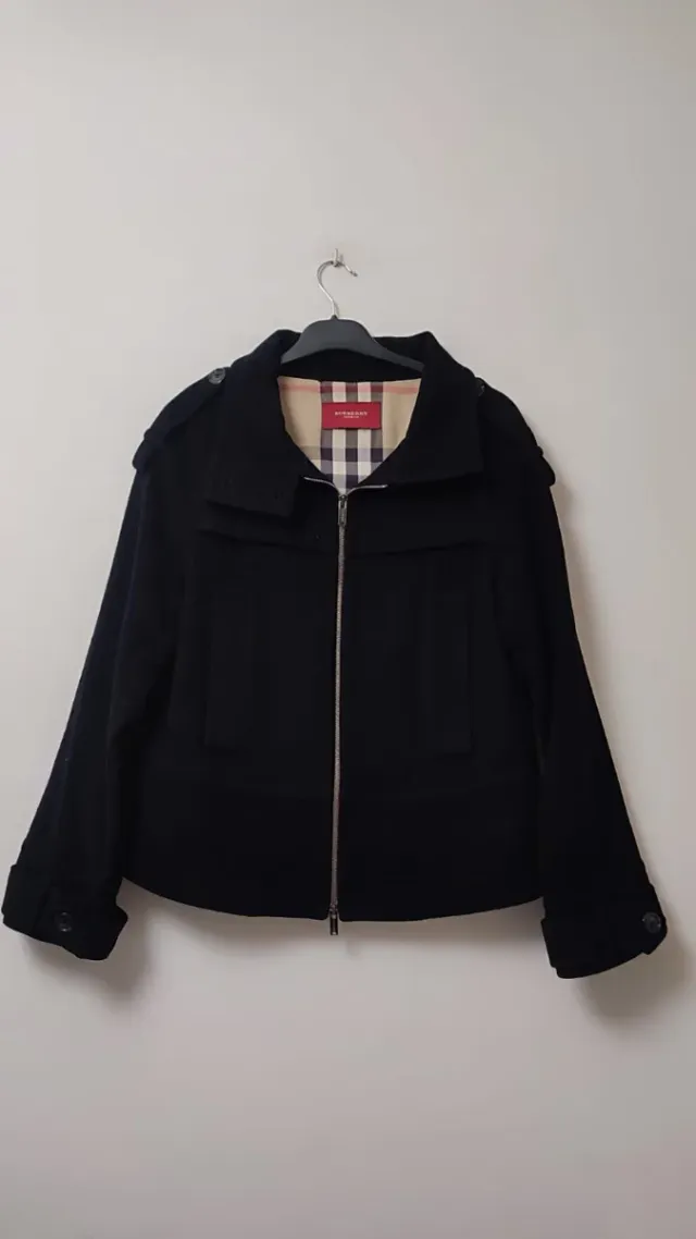Chaqueta Burberry Talla M Negra