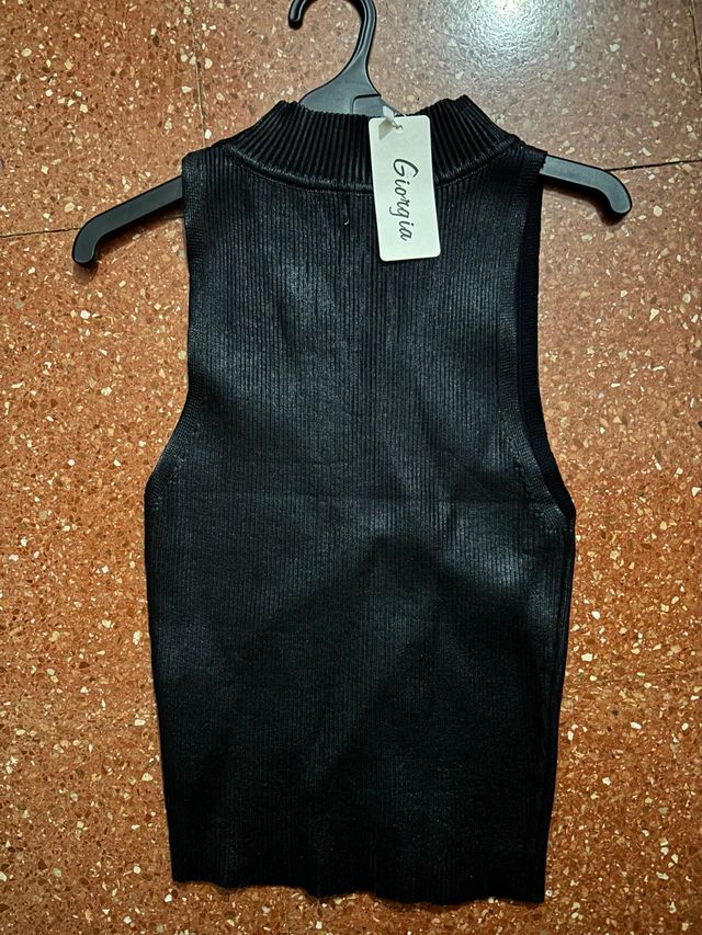 Top sin mangas Giorgia negro talla única