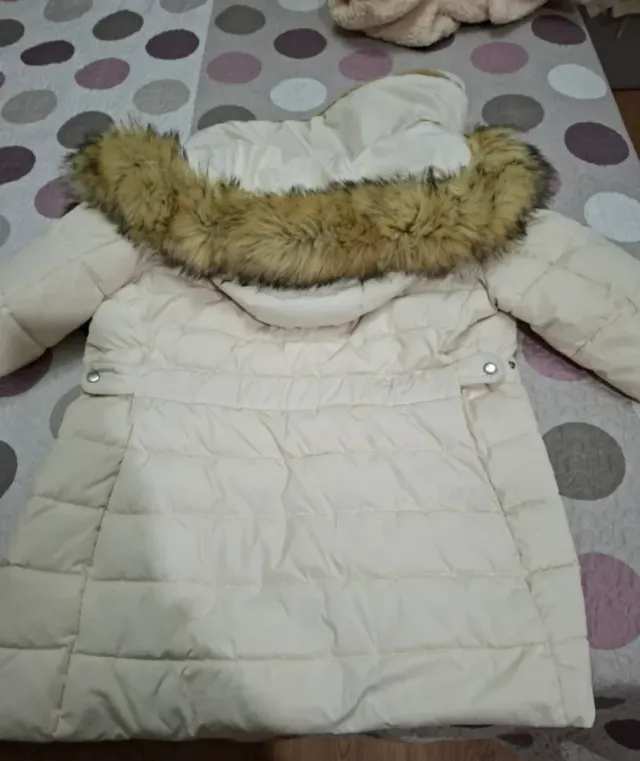 Plumífero blanco Zara