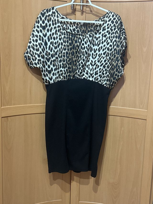 Vestido estampado leopardo y negro