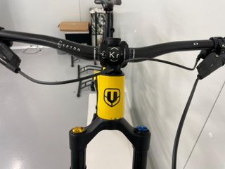 BICI MONDRAKER FOXY CARBON XR T.M TEST ENDURO