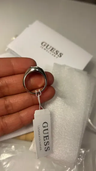 Anillo Guess Dreaming Plata