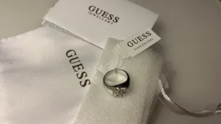 Anillo Guess Dreaming Plata