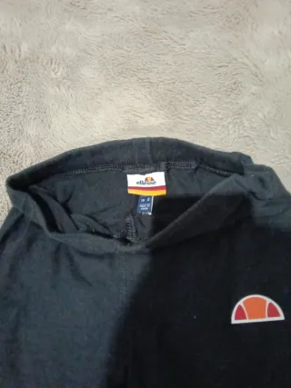Mallas cortas Ellesse talla 32