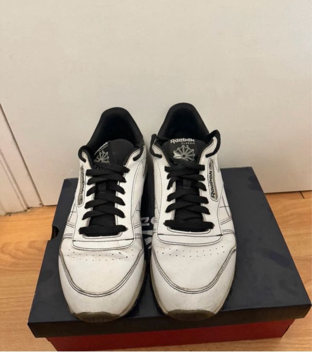 Zapatillas Reebok Blancas y Negras