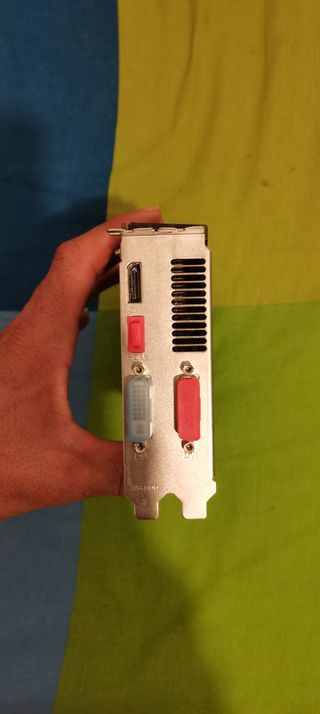 Tarjeta Gráfica Sapphire Dual-X 2GB DDR5