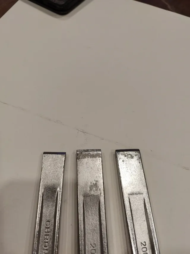 Escarpas Palmera 200mm (2) 150mm (1)