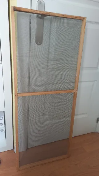 Mosquitera de ventana madera