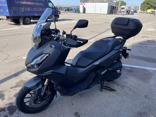 Honda ADV350 2023 Gris Oscuro