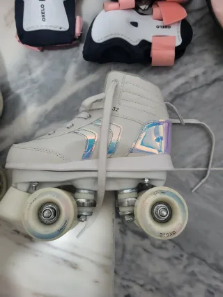 Patines Oxelo Blancos Talla 32 + Protecciones