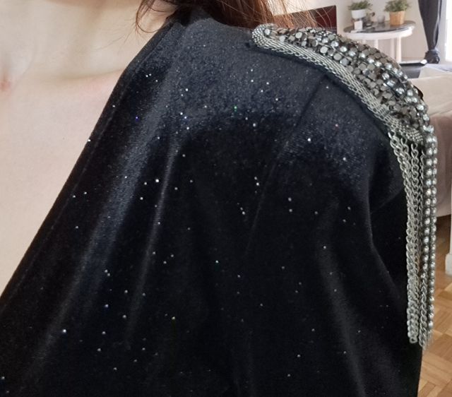 Body terciopelo Zara con hombreras