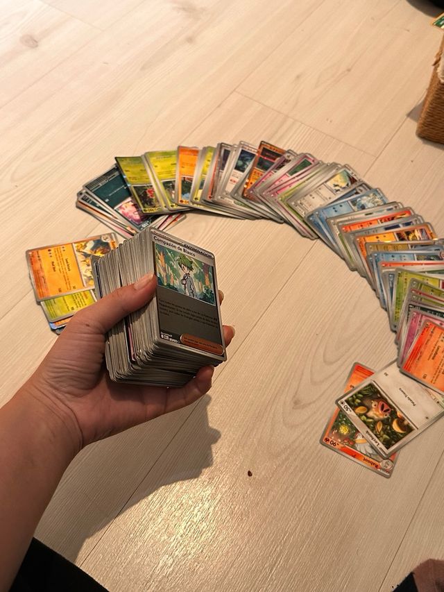 +300 Cartas Pokémon