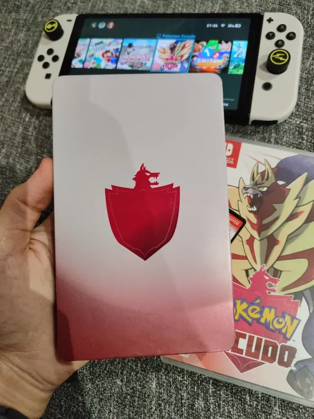 Pokémon Escudo + Steelbook Nintendo Switch