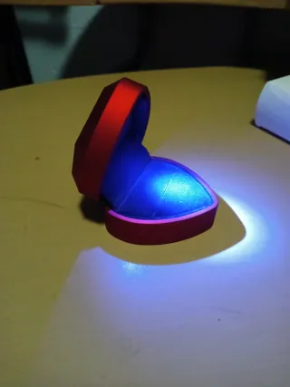 Caja Corazón Rojo con foco para Anillo