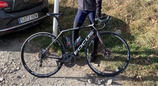 Bicicleta de carretera Focus Cayo Azul