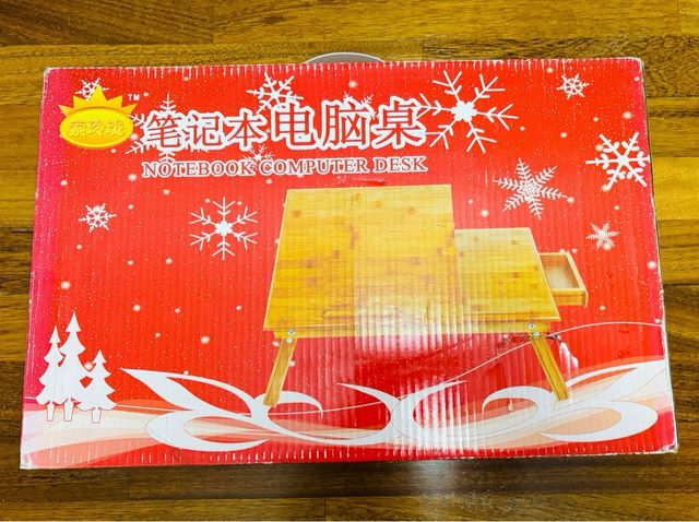 Mesa plegable para portátil de madera