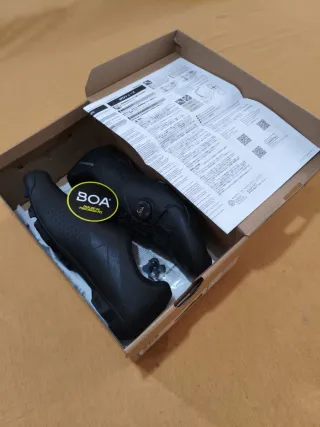 Zapatillas Ciclismo Shimano SH-XC 300 NUEVAS. N°43