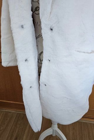 Precioso abrigo blanco pelo sintético Tamaño L