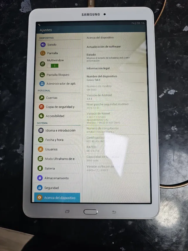 Samsung Galaxy Tab E SM-T560 Blanca