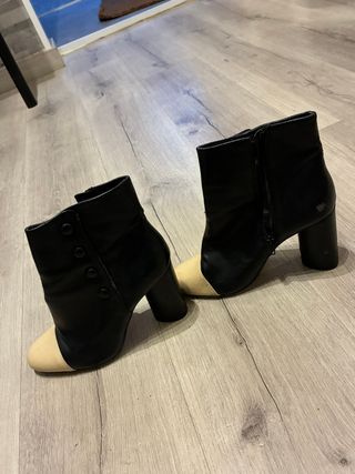 Botines tacón negro y beige
