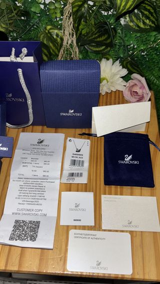 Collar Swarovski Cisne Rosa y Dorado